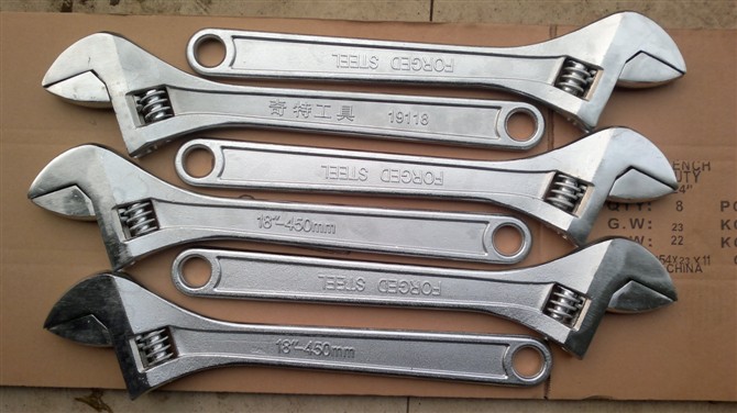 虎工锻压活动扳手 成都鸿信五金工具专卖店|成