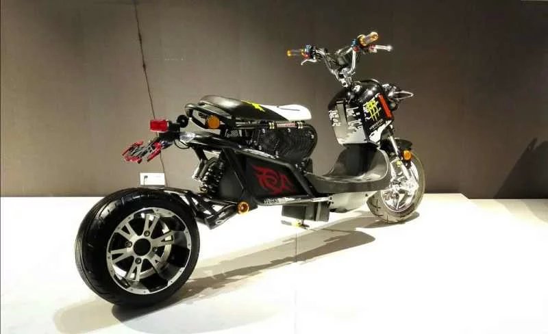 川铃电动车:什么叫电动酷车?酷车酷在哪儿?